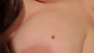 Big natural tits has real orgasm with vibrator