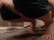 Covering my pussy in oil and fingering myself :3 4/16