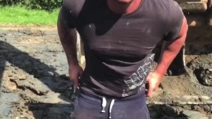 BUFF DIGGER DRIVER WANKS AT WORK 