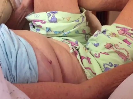 Granny Ann loves to show off her arches & feet while jacking me off