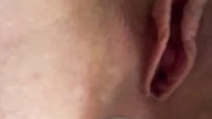 Linda loves two plugs in the ass and play with it