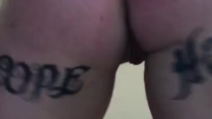 Teen shakes big white ass