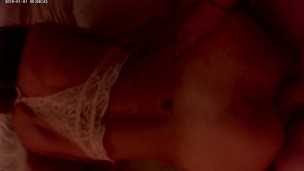 Ela disse ao marido que estava hospedada na casa da irmã