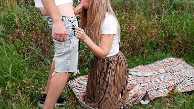 Naughty Picnic - Amateur Couple Outdoors Fuck