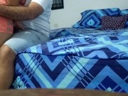 02 esposa seduce a amigo y se lo coge rico para cumplir fantasía a esposo   16/16