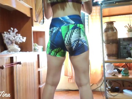 Pendeja culona es garchada por el sodero ANAL