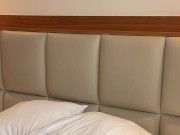 Il me baise quand je suis 9/16