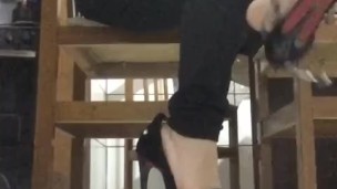 @tici_feet IG tici_feet dangling black high heel - front view - preview