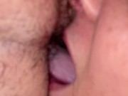 Je lui bouffe le cul et le suce 2/16