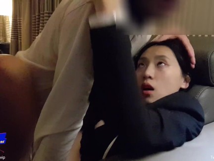June Liu 刘玥 / SpicyGum - Chinese Manager scolds her Employee for Being Late (Short V - JL_061)