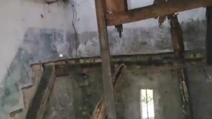 Old house i mansturbate alone pov