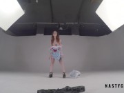 Horny alice in wonderland prepair to squirt with big pistol 9/16