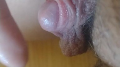 SUPER CLOSE UP - Clit head jumping and pulsating