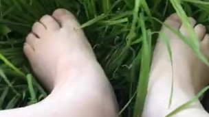 Gardening Sexy Feet - Feet Fetish