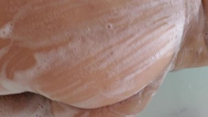Soapy Shower session!!! The Sugar Pepper