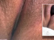 Pareja juega con Satisfyer logrando sensual orgasmo + squirt (Primer Plano) 9/16