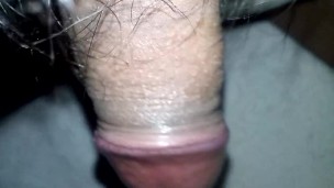 See my Very hairy and a drop of pre cum muy de cerca mi peluda verga