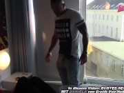 Deutsche amateur schlampe verführt im hotel 2/16