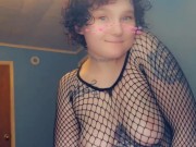 Fishnet slut  - Screenshot 15 of 16 - HD