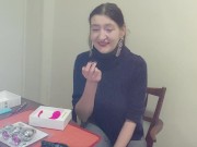 Inhale 15 Gypsy Dolores smoking fetish and unpacking sexy presents