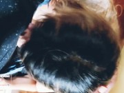 Me la chupa a escondidas de su familia durante la cuarentena 6/16