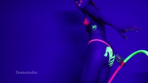 DestinationKat Hula Hooping