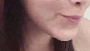 Natasha6 CAM4 enjoys ON HER PHONE cum