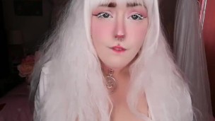Bunny Girl Cums Really Fast on Vibrator (*´ω｀*)
