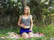 Outdoor masturbate my wet pussy 3/16