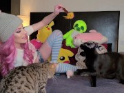 Playing with 2 Pussies - Screenshot 2 of 16 - Foot Fetish