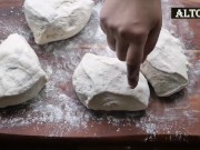 what the fuck delicious baguette。好吃美味的法棍。