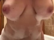 Bath time  - Screenshot 14 of 16 - Corona Virus