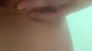 TEEN PISSING AND TRYING TO FIST