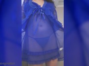 ГОРЯЧИЙ СТУДЕНЧЕСКИЙ СТРИПТИЗ ОТ 18-ЛЕТНЕЙ БЕЛОЙ ДЕВУШКИ - Screenshot 2 of 16 - Boobs