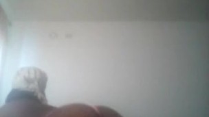 Sexy ebony twerking 
