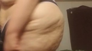 Bbw cutie striptease 