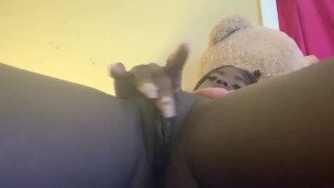 Kokokonako’s oiled pussy and ass pt.3