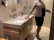 Meeting Pause: heiße Angestellte mit roten Lippen vom Vorgesetzten benutzt 1/16