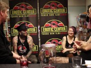 Erotic Center pori ja Me, puhetta perseestä perämoottoriin. 15/16