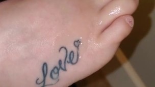 BBC LOAD ON PRETTY TOES