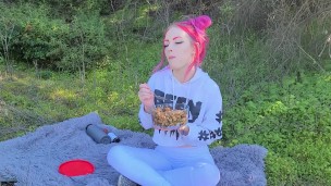 POV Yummy Picnic
