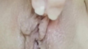 Clit Play and Fingering My Pussy Until I Cum