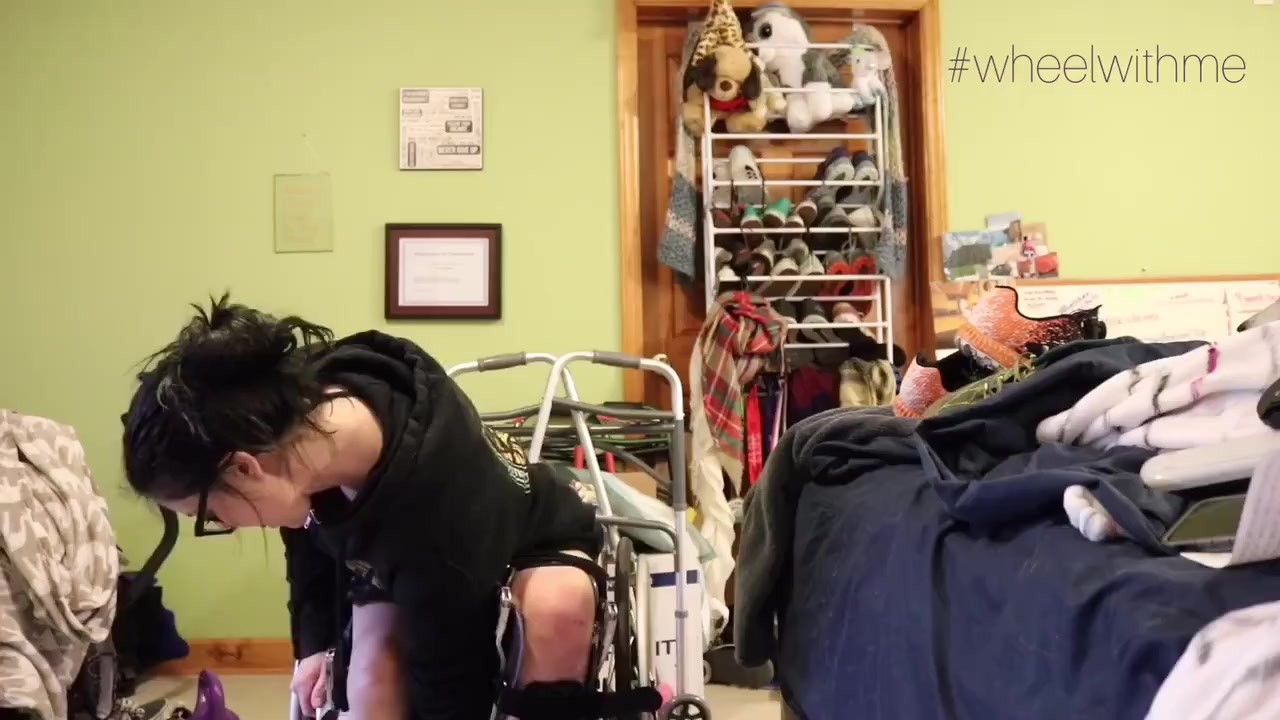 Paraplegic Leg brace - Free Sex Video - RedTube