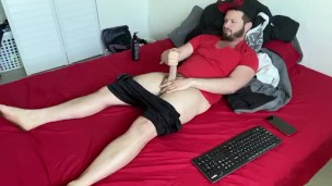 Asher Devin Bored at Home Solo Jerk Cums on Shirt