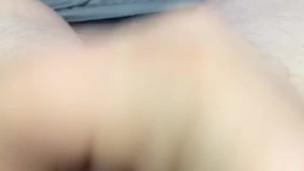 Jerking off and cumming to yiff 