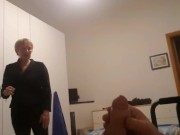 Mom,s friend like see it in to bathroom 10/16