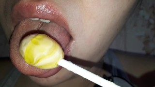 Ten film zmusi cię do masturbacji. Dźwięki ASRM