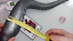 UNBOXING - Sinnovator Dagon Depth Training Dildo (Bottomtoys)