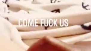 Finger my pussy