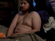 Nerdy dude jerking off